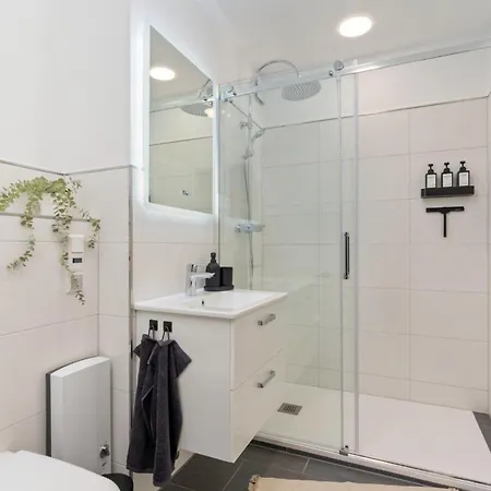Exklusive Mit Weserblick Und Tiefgarage 브레멘